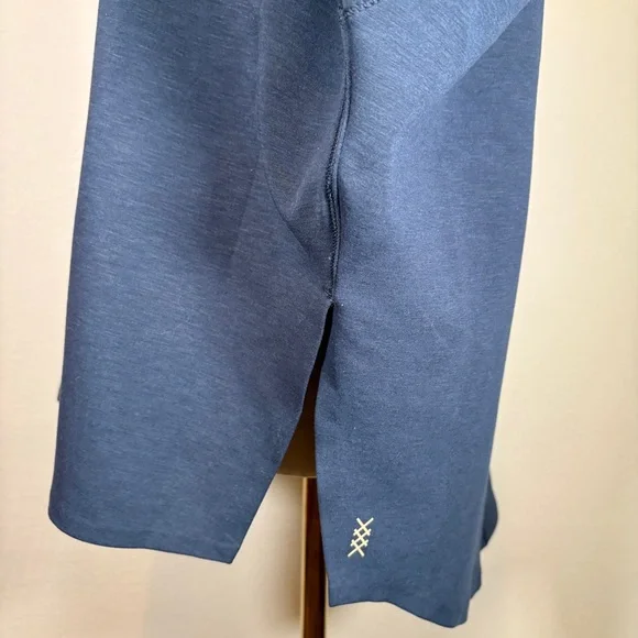 RHONE DreamGlow Pullover Size Small - Picture 7 of 12